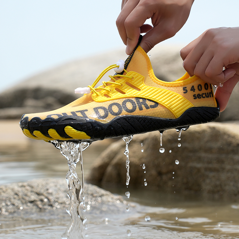 Men Water Shoes Beach Barefoot - Aquatic Sports recensione e prezzo